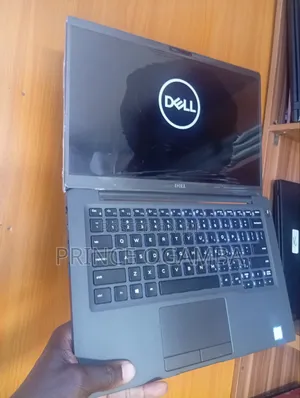 Laptop Dell Latitude 7400 16GB Intel Core i5 SSD 512GB