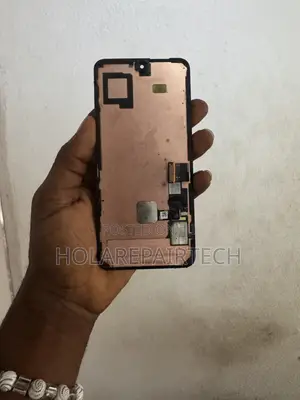 Pixel 8 and 8pro Amoled Followcome Screen