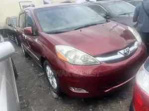 Toyota Sienna XLE Limited FWD 2006 Red