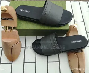Versace Palms