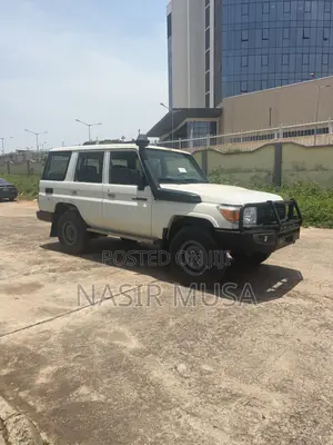 Toyota Land Cruiser 2019 Gray
