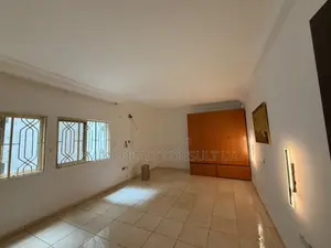 2bdrm Block of Flats in Maitama for rent