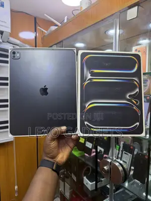 New Apple iPad Pro 13 (2025) 256 GB Gray