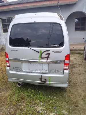 Suzuki APV Minibus 2017 Silver