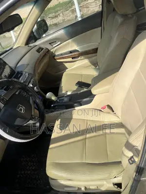 Honda Accord 2009 Gold