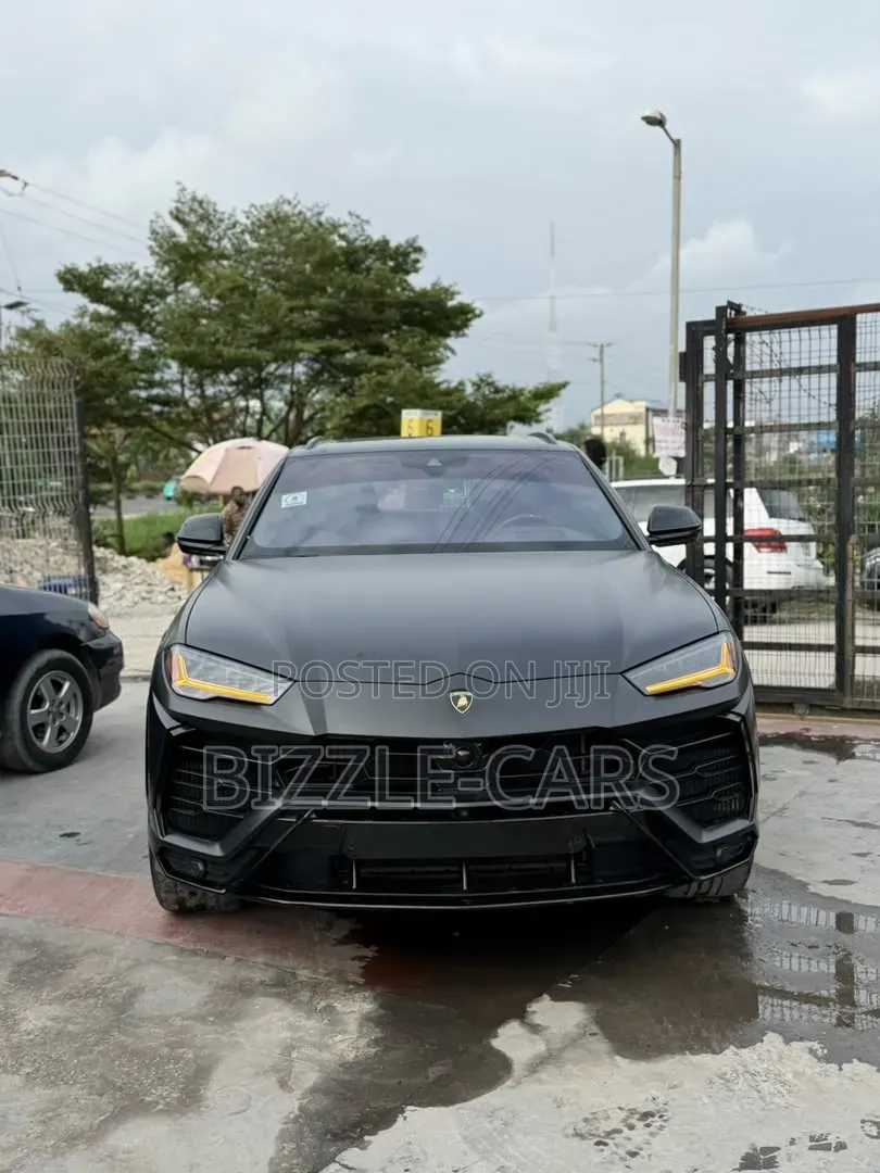 Lamborghini Urus Base 2019 Black
