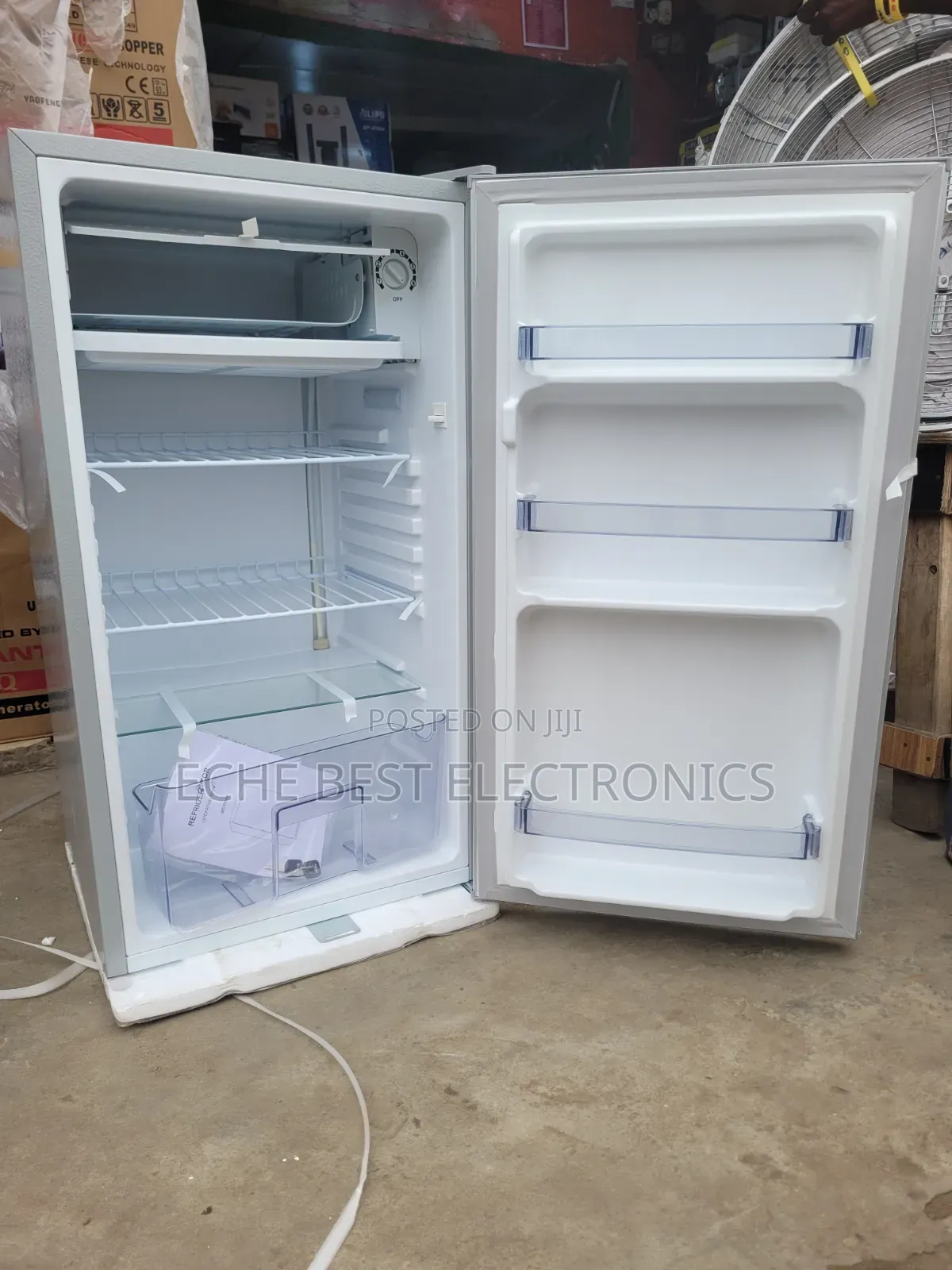 Refrigerator
