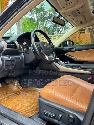 Lexus IS 2017 Black