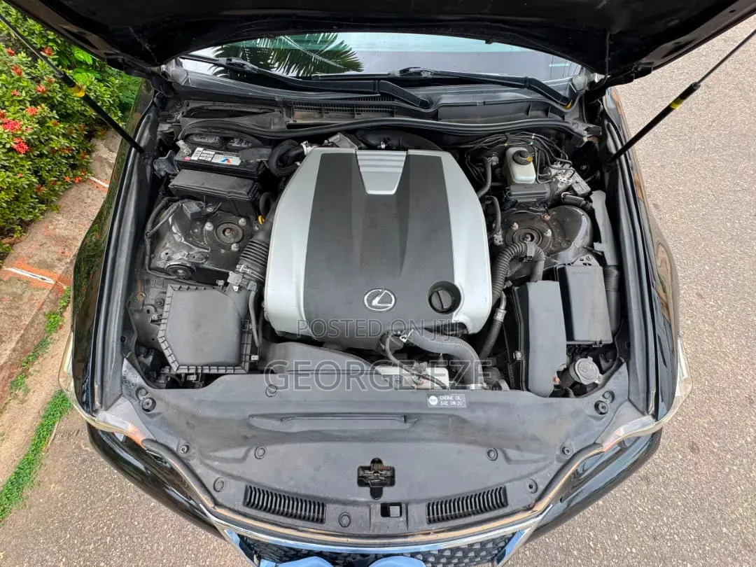 Lexus IS 2017 Black