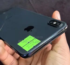Apple iPhone XS Max 64 GB Black