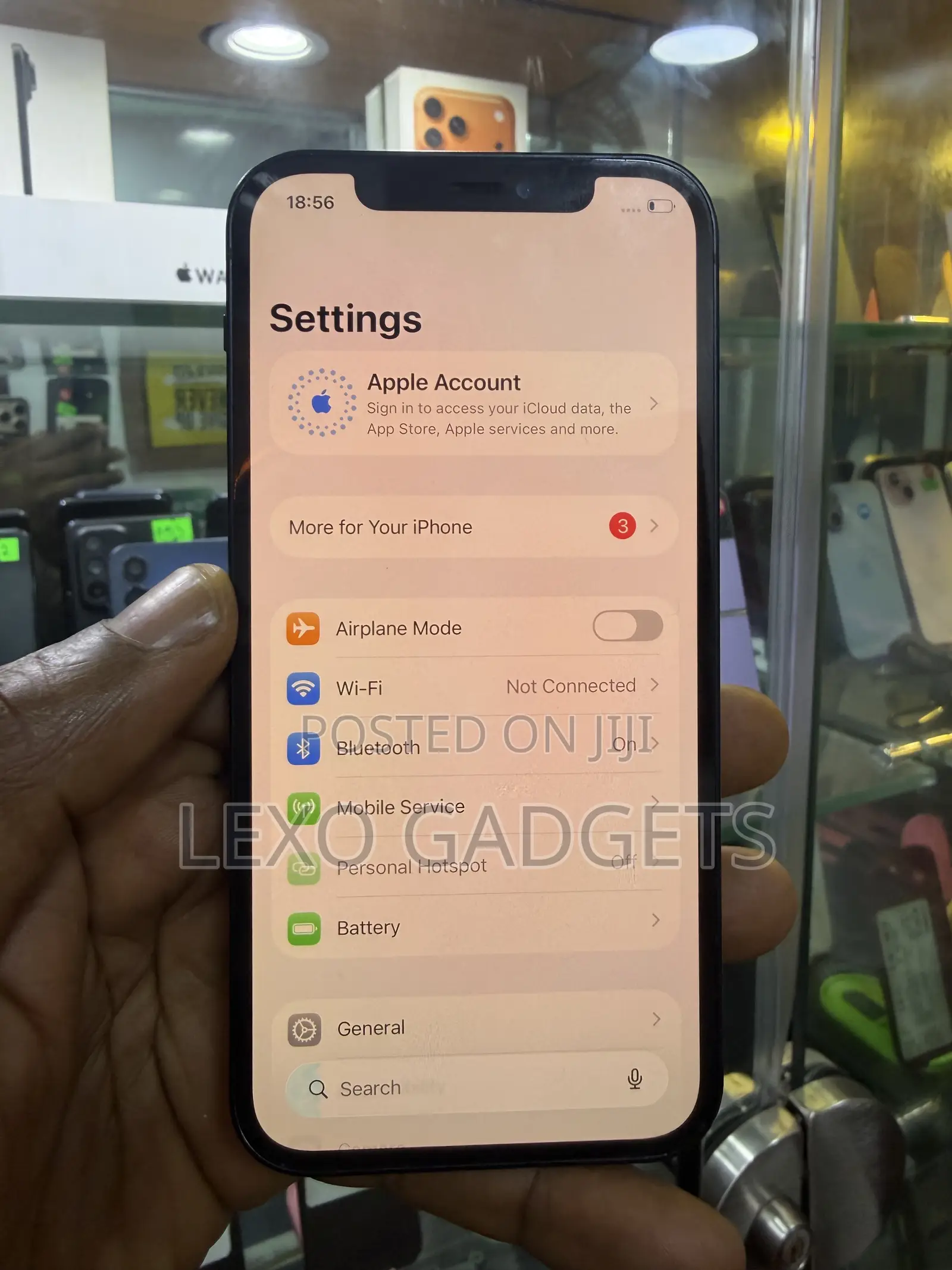 Apple iPhone 12 64 GB Black