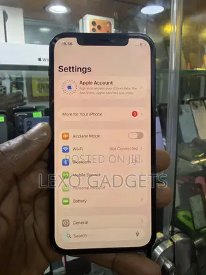 Apple iPhone 12 64 GB Black