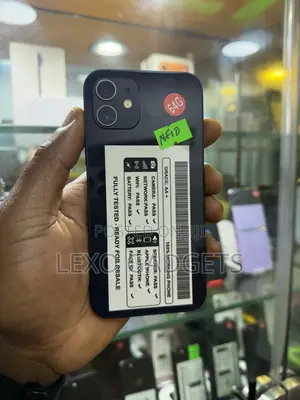 Apple iPhone 12 64 GB Black