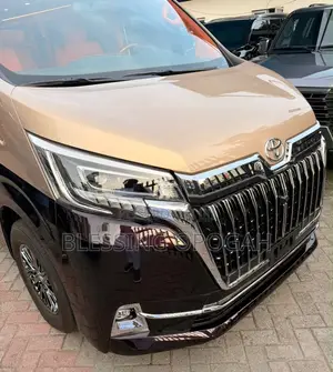 New Toyota HiAce 2025 Gold