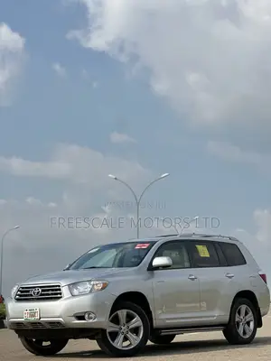 Toyota Highlander Limited 2010 Silver
