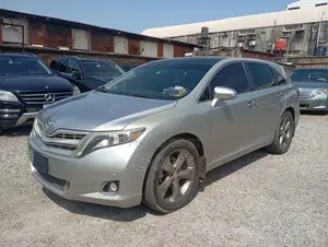 Toyota Venza 2016 Gray