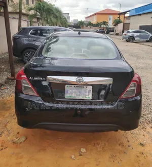 Nissan Almera 2016 Black