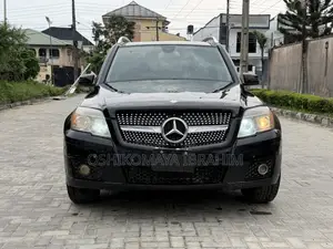 Mercedes-Benz GLK-Class 2010 Black