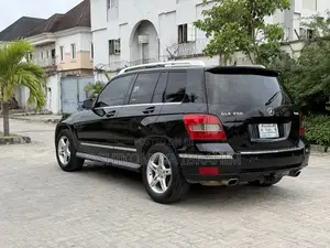 Mercedes-Benz GLK-Class 2010 Black