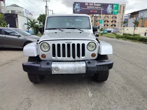 Jeep Wrangler Unlimited Rubicon 2010 Silver