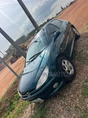 Peugeot 206 2005 Green