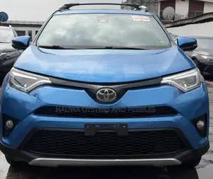 Toyota RAV4 2016 Blue
