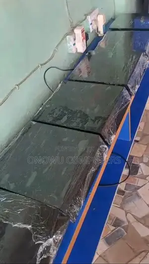 Ps3 Slim Hacked With 2 Pads and 56 Games Installed (London Used)