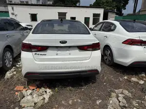Kia K3 2019 White