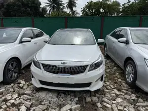 Kia K3 2019 White