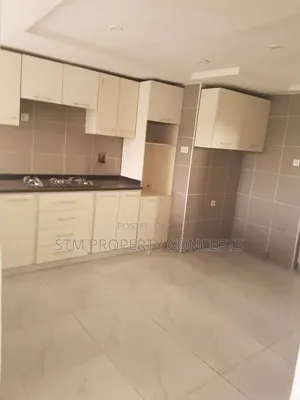 Furnished 3bdrm Apartment in Alaka/Iponri for rent