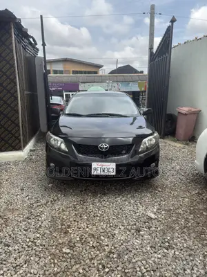Toyota Corolla 2009 Black