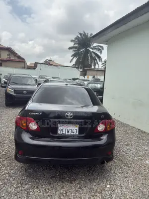 Toyota Corolla 2009 Black