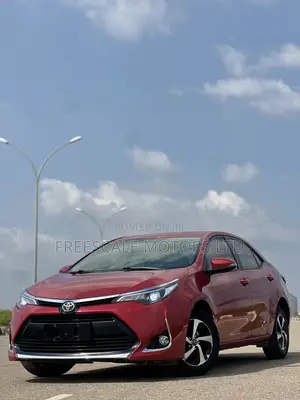 Toyota Corolla LE (1.8L 4cyl 2A) 2018 Red