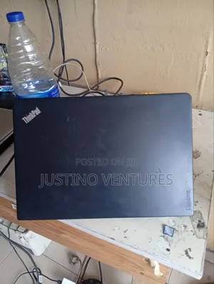 Laptop Lenovo ThinkPad 13 8GB Intel Core i7 SSD 256GB