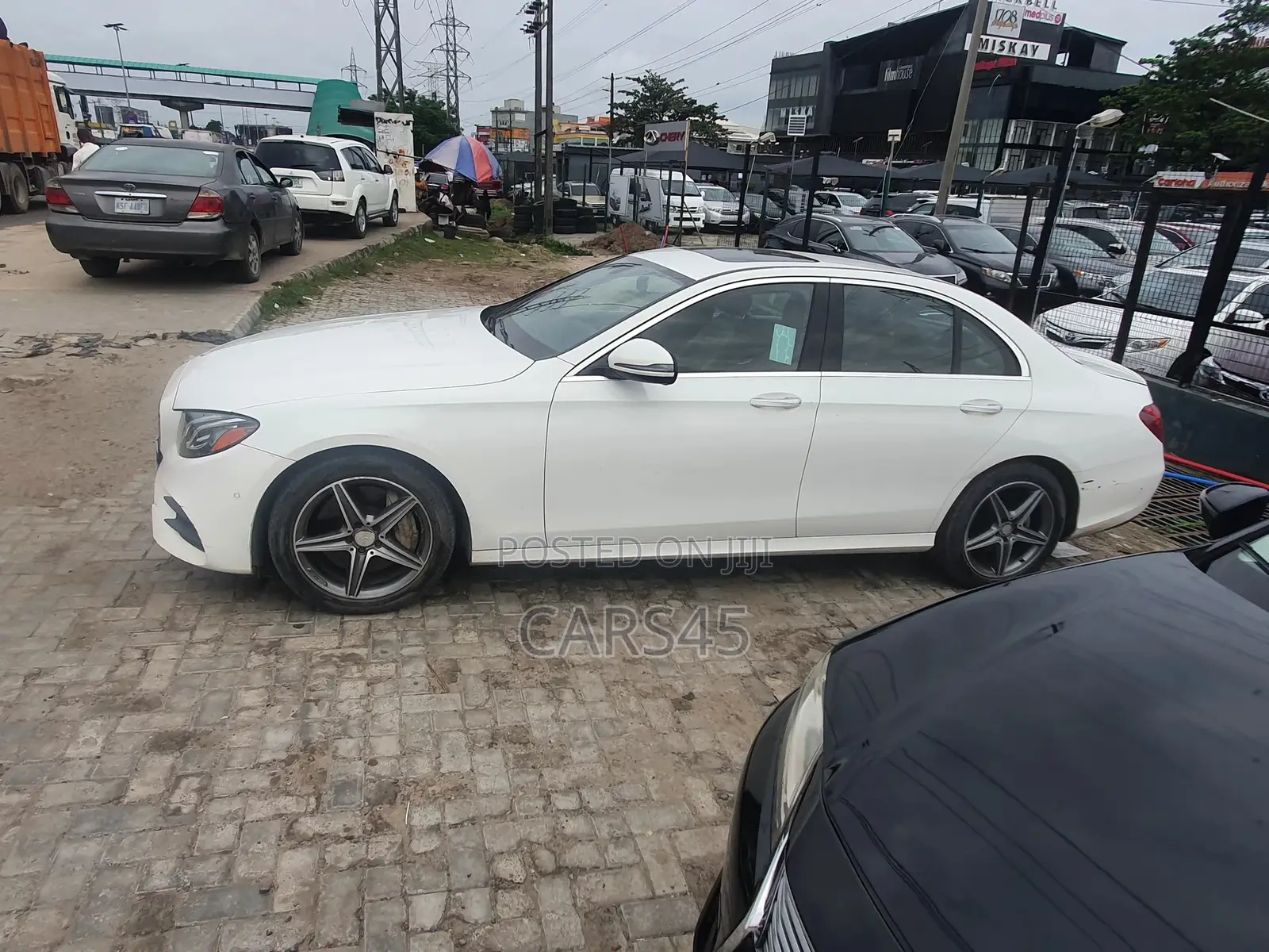 Mercedes-Benz E300 2017 White