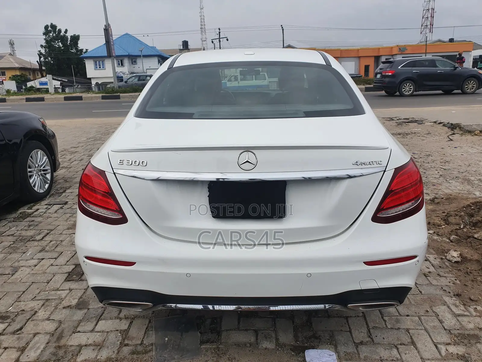 Mercedes-Benz E300 2017 White