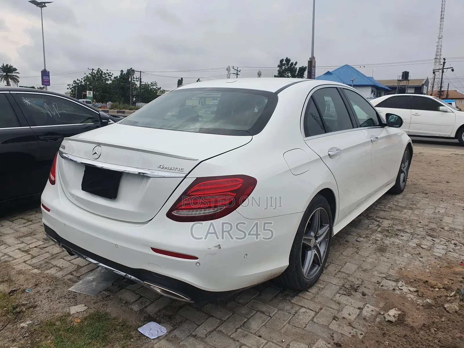 Mercedes-Benz E300 2017 White