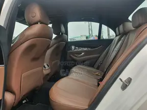 Mercedes-Benz E300 2017 White
