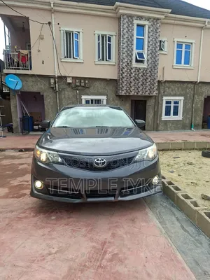 Toyota Camry 2015 Gray