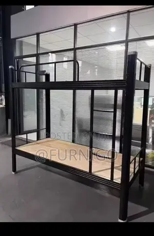 Metal Bunk Bed With Woolding Platform