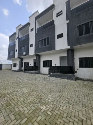4bdrm Duplex in Guzape District for rent