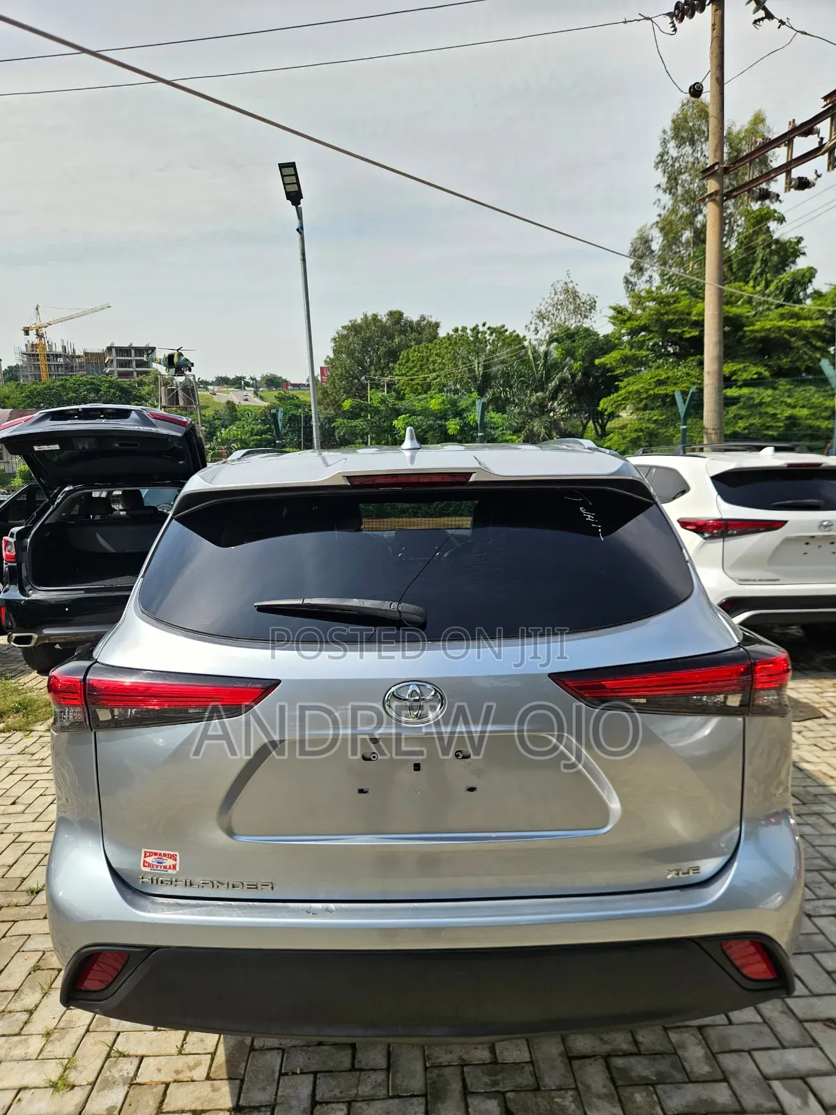 Toyota Highlander XLE 2021 Silver