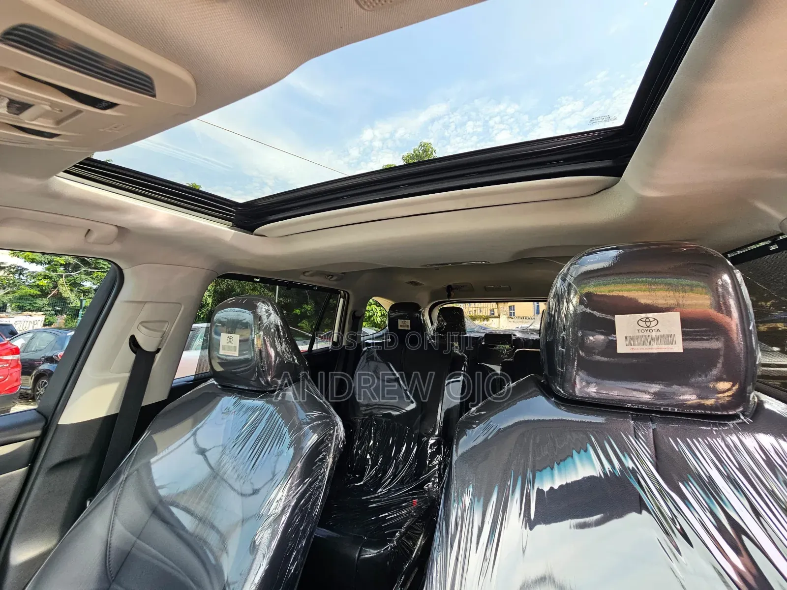 Toyota Highlander XLE 2021 Silver