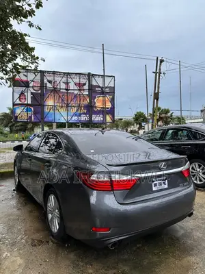 Lexus ES 2014 Gray