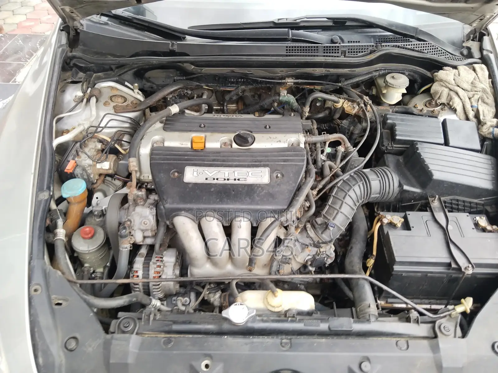 Honda Accord 2004 Silver