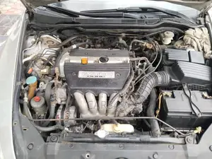 Honda Accord 2004 Silver