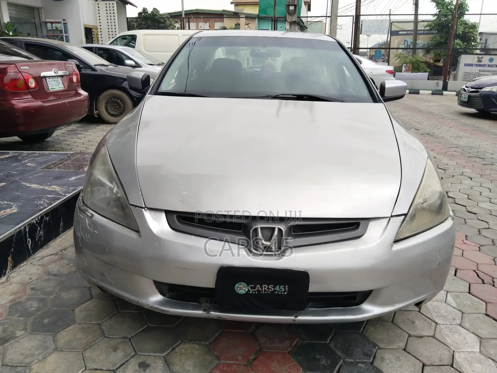 Honda Accord 2004 Silver