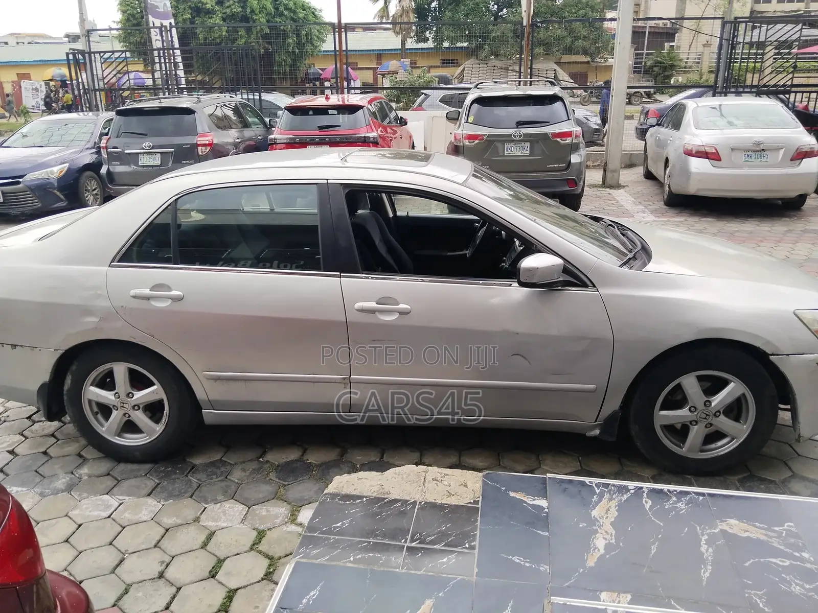 Honda Accord 2004 Silver