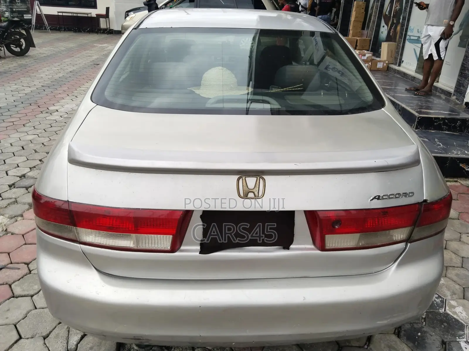 Honda Accord 2004 Silver