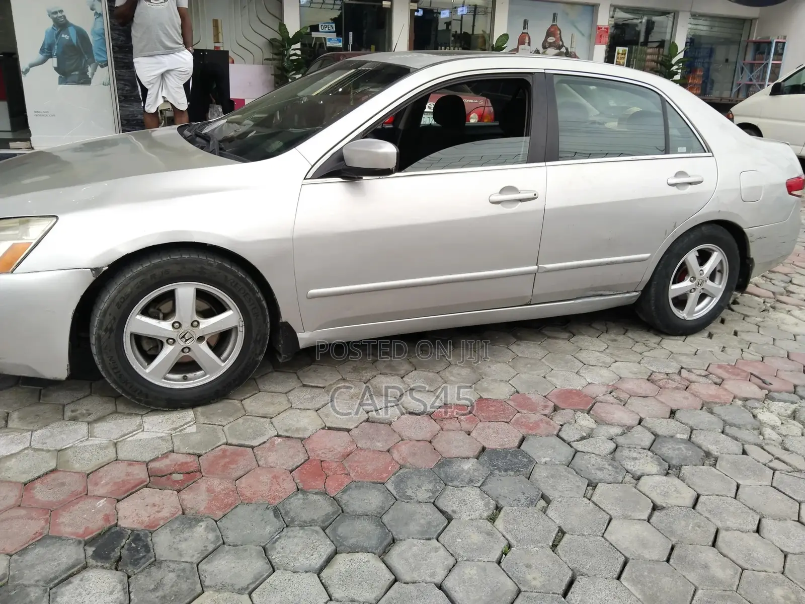 Honda Accord 2004 Silver